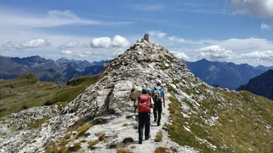 Traversata Alpe Devero-Veglia, torna l'escursione più spettacolare delle Alpi